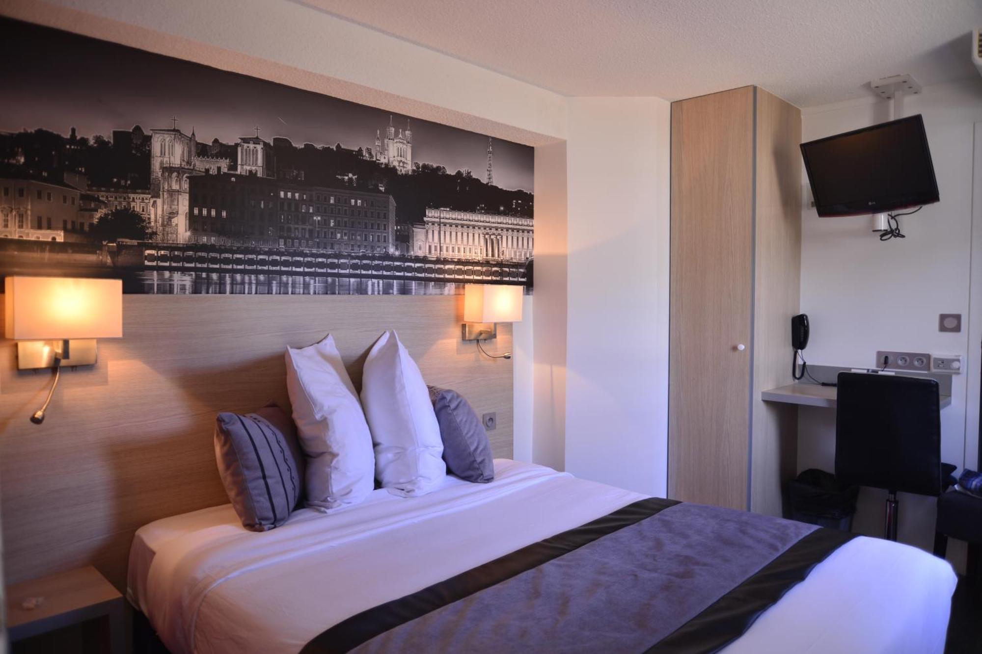 อินเตอร์-โฮเทล ลียง ซุด คริส โฮเทล Hotel Corbas ภายนอก รูปภาพ