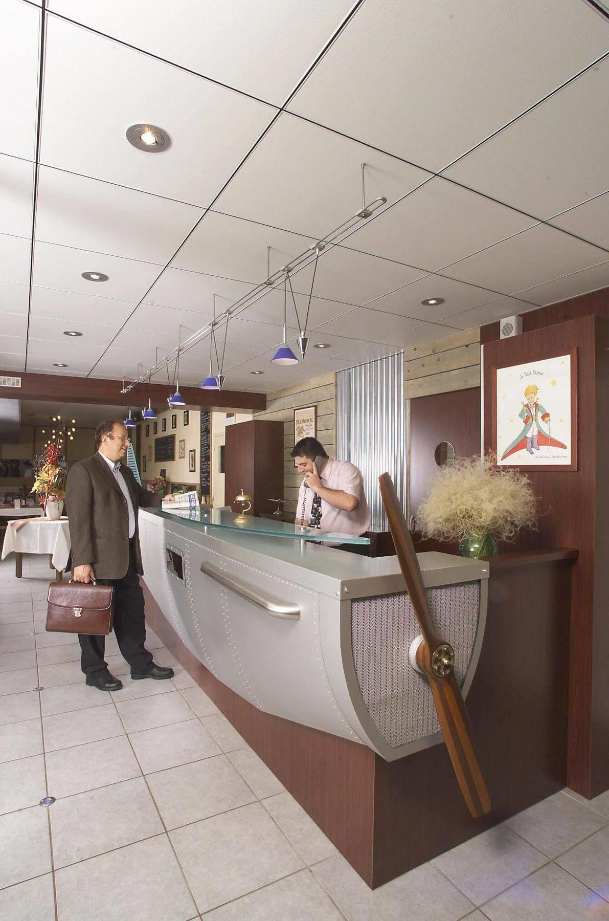 อินเตอร์-โฮเทล ลียง ซุด คริส โฮเทล Hotel Corbas ภายนอก รูปภาพ