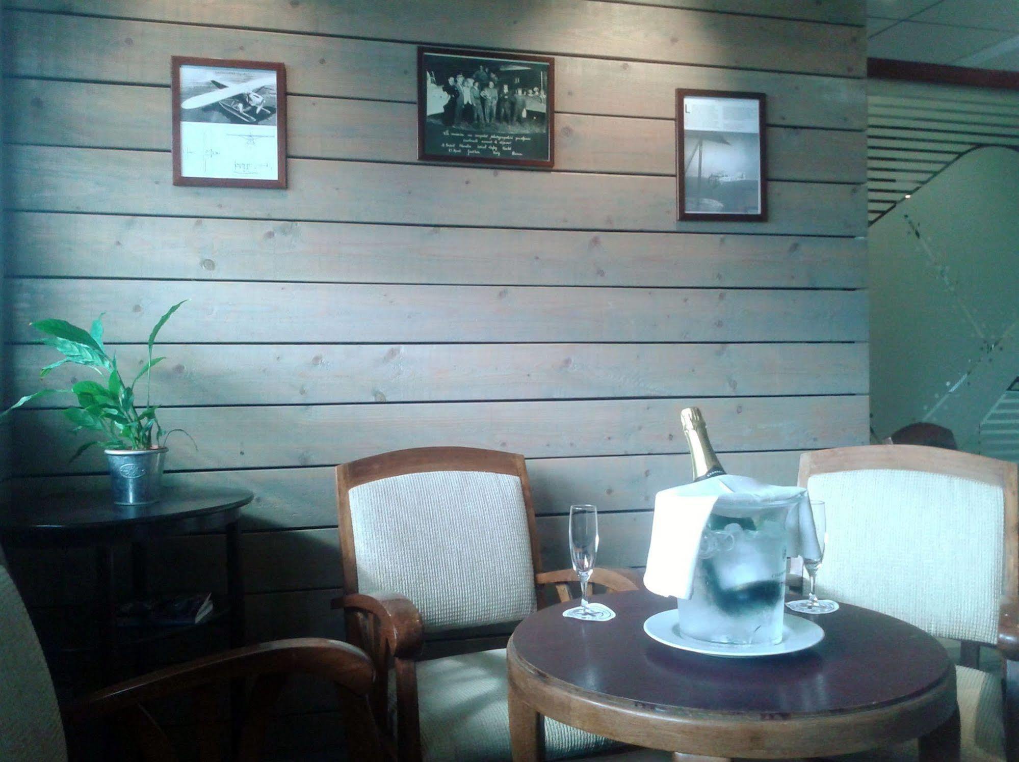 อินเตอร์-โฮเทล ลียง ซุด คริส โฮเทล Hotel Corbas ภายนอก รูปภาพ